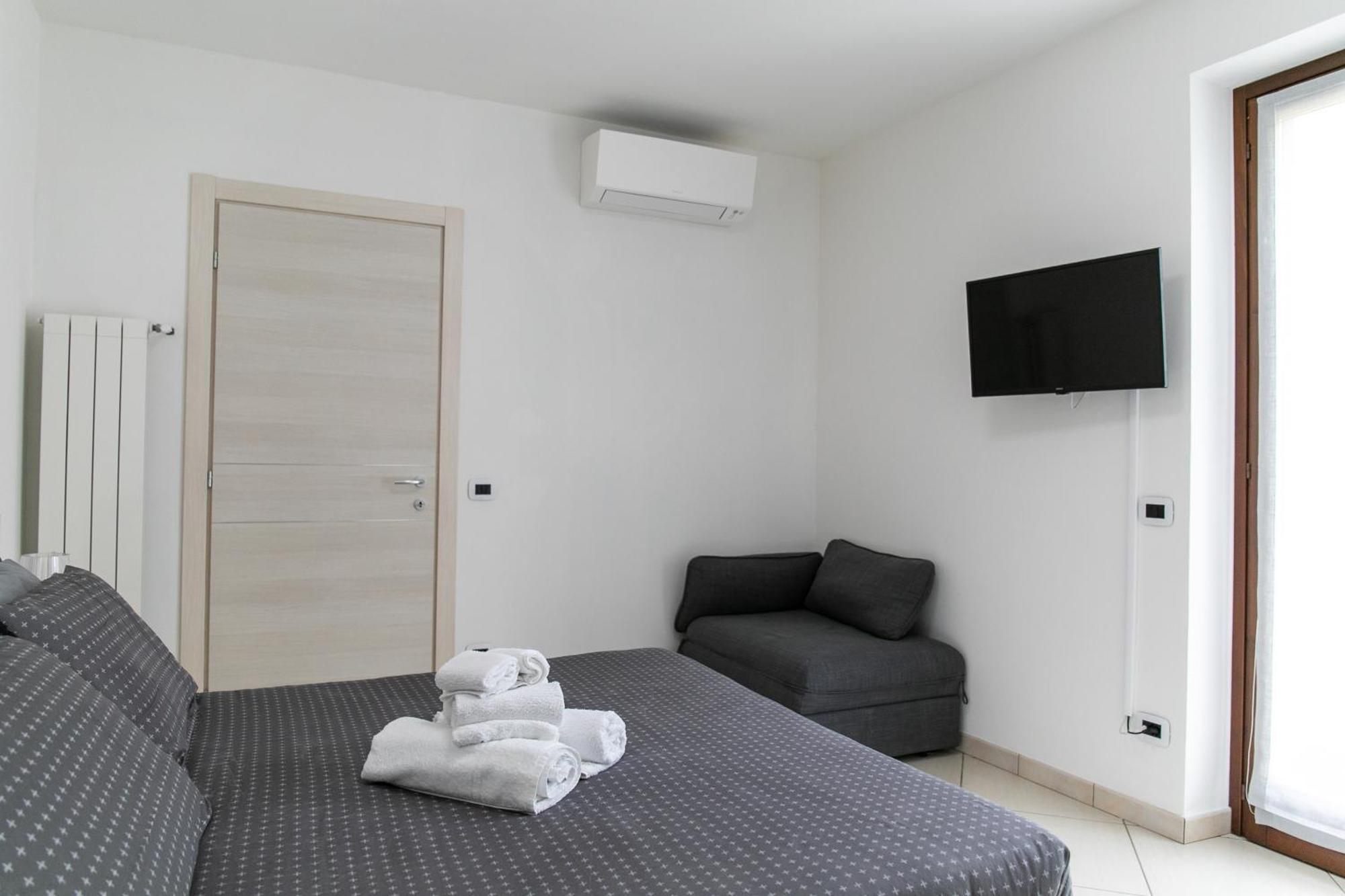 Relax House Baveno Apartment Ngoại thất bức ảnh